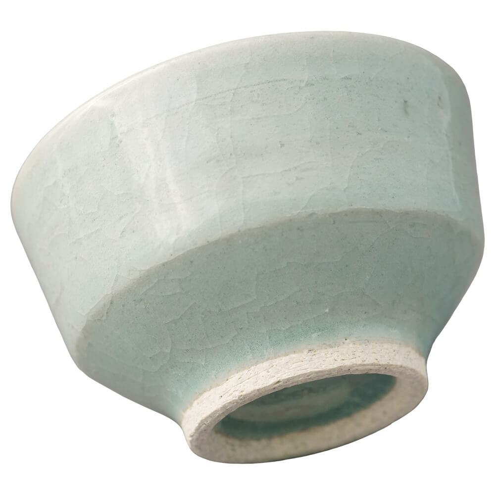 Celadon Teeschale aus Japan liegend#teeschale_durchmesser-85mm