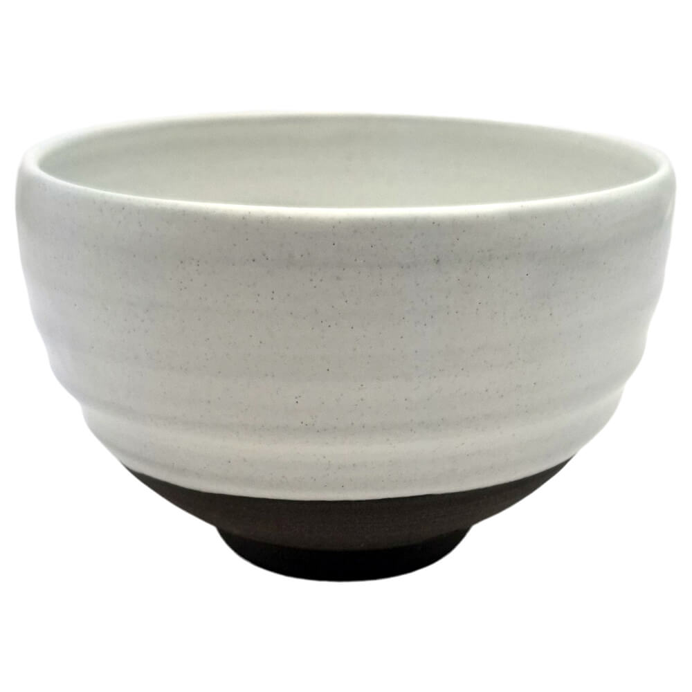 Weiße Matchaschale im minimalistischen Stil – japanisches Design#matchaschale-aus-japan_weiss