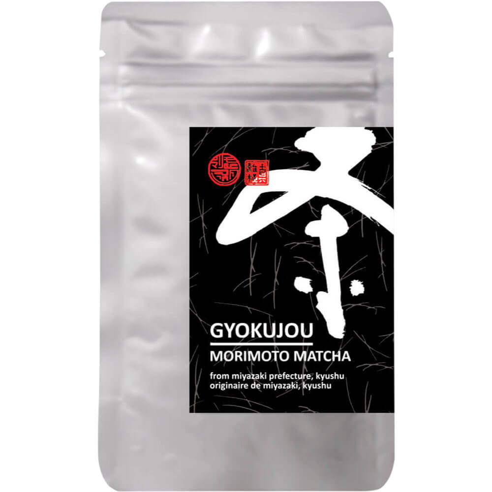 Silberfarbener Standbeutel mit schwarzem Etikett: „Morimoto Matcha Gyokujou“, Bio-Matcha aus der Präfektur Miyazaki in Kyushu, Japan#variante_50g-vorteilspack